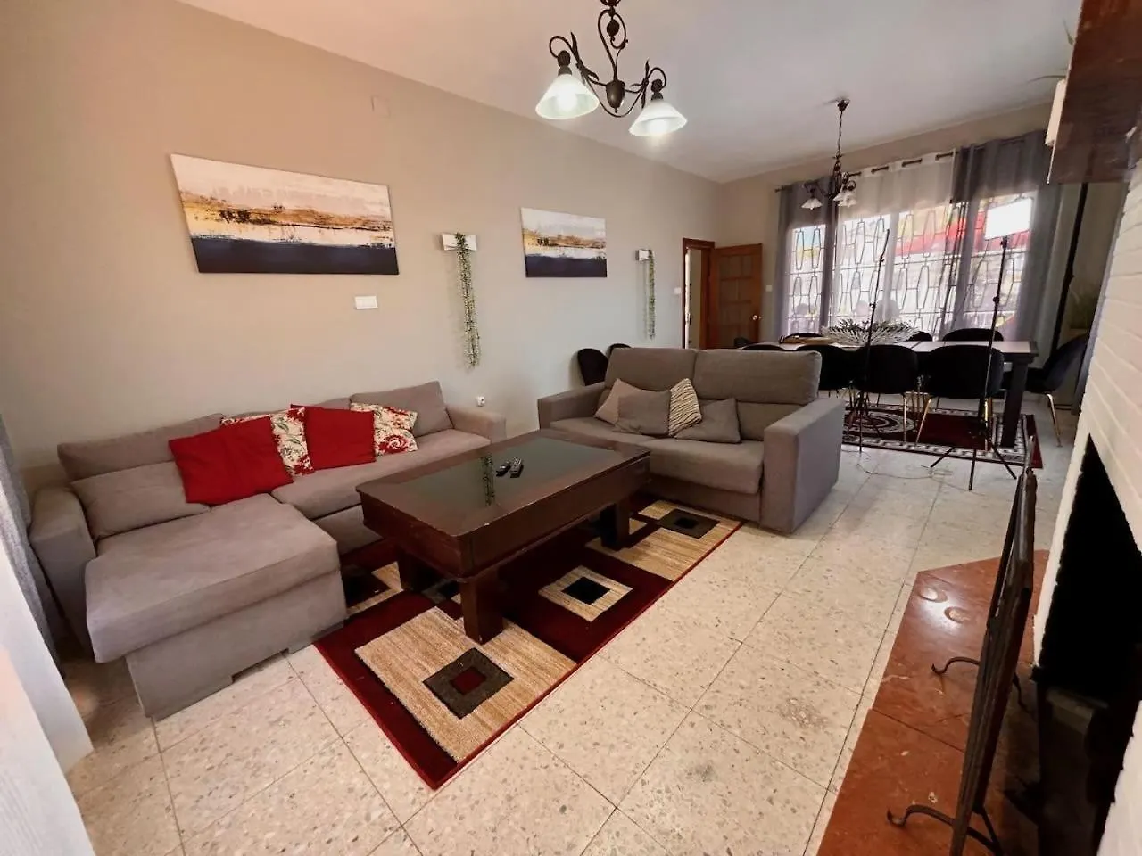 Villa Casa Familiar Alhaurin De La Torre Con Jacuzzi 0*,  España