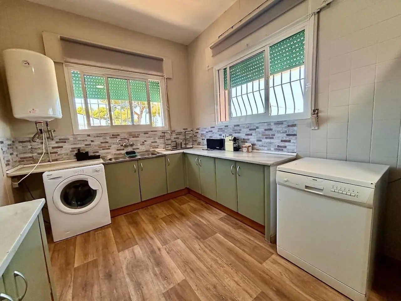 Casa Familiar Alhaurin De La Torre Con Jacuzzi 빌라 스페인